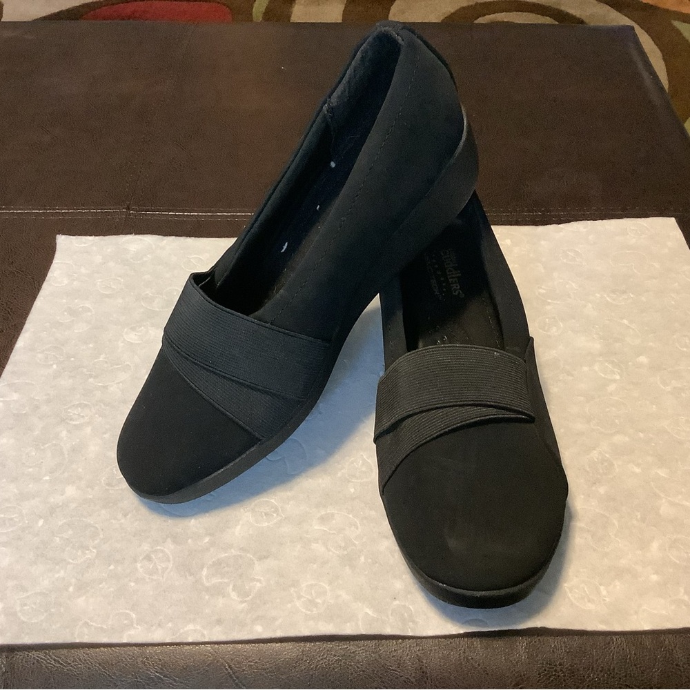 Cobble Cuddlers With Memo Tech - image 1